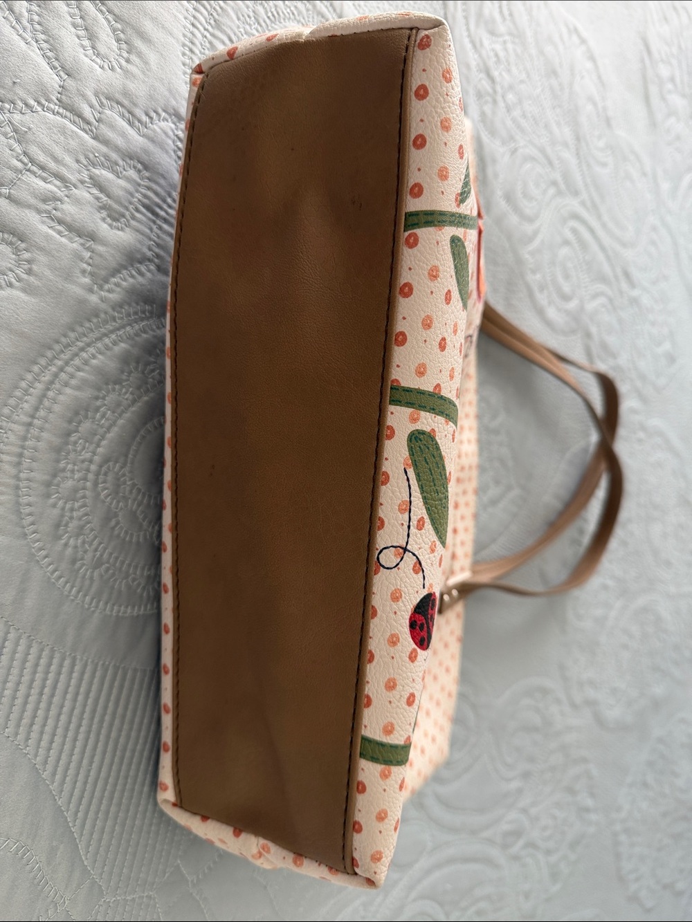 Relic Pink and Peach Tulip Appliqué Tote - Picture 8 of 10